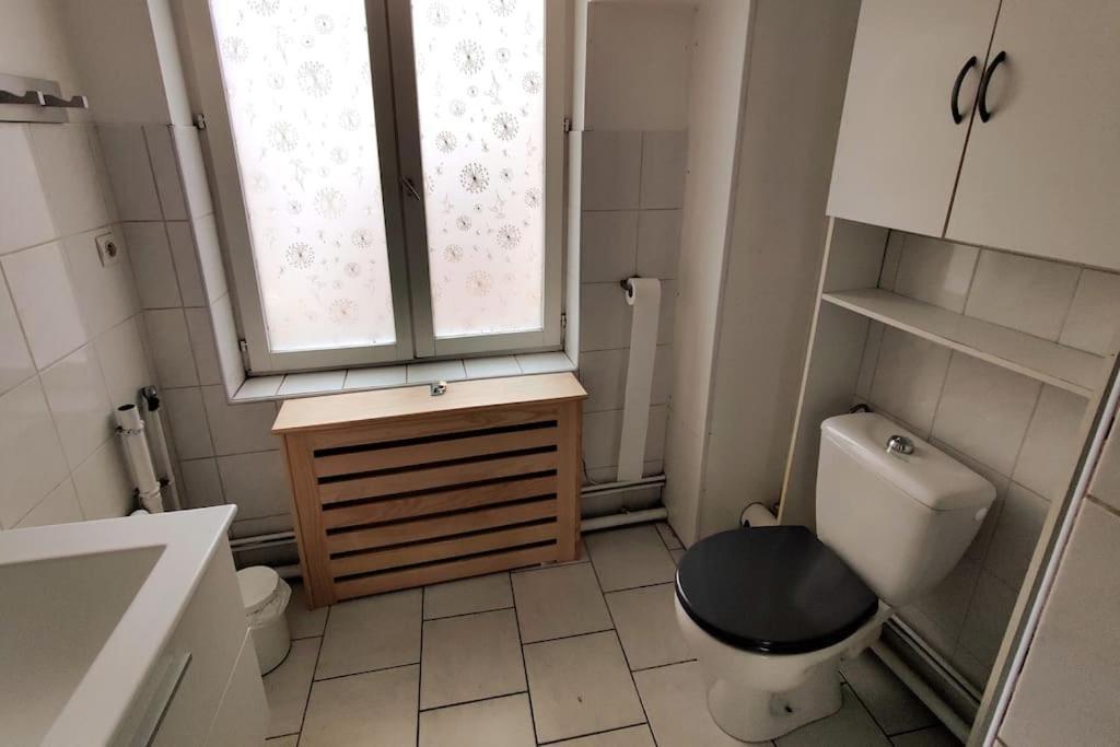 Logement Entier Proche Tribunaux Douai Exterior foto